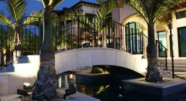 Vigoro Outdoor Lighting